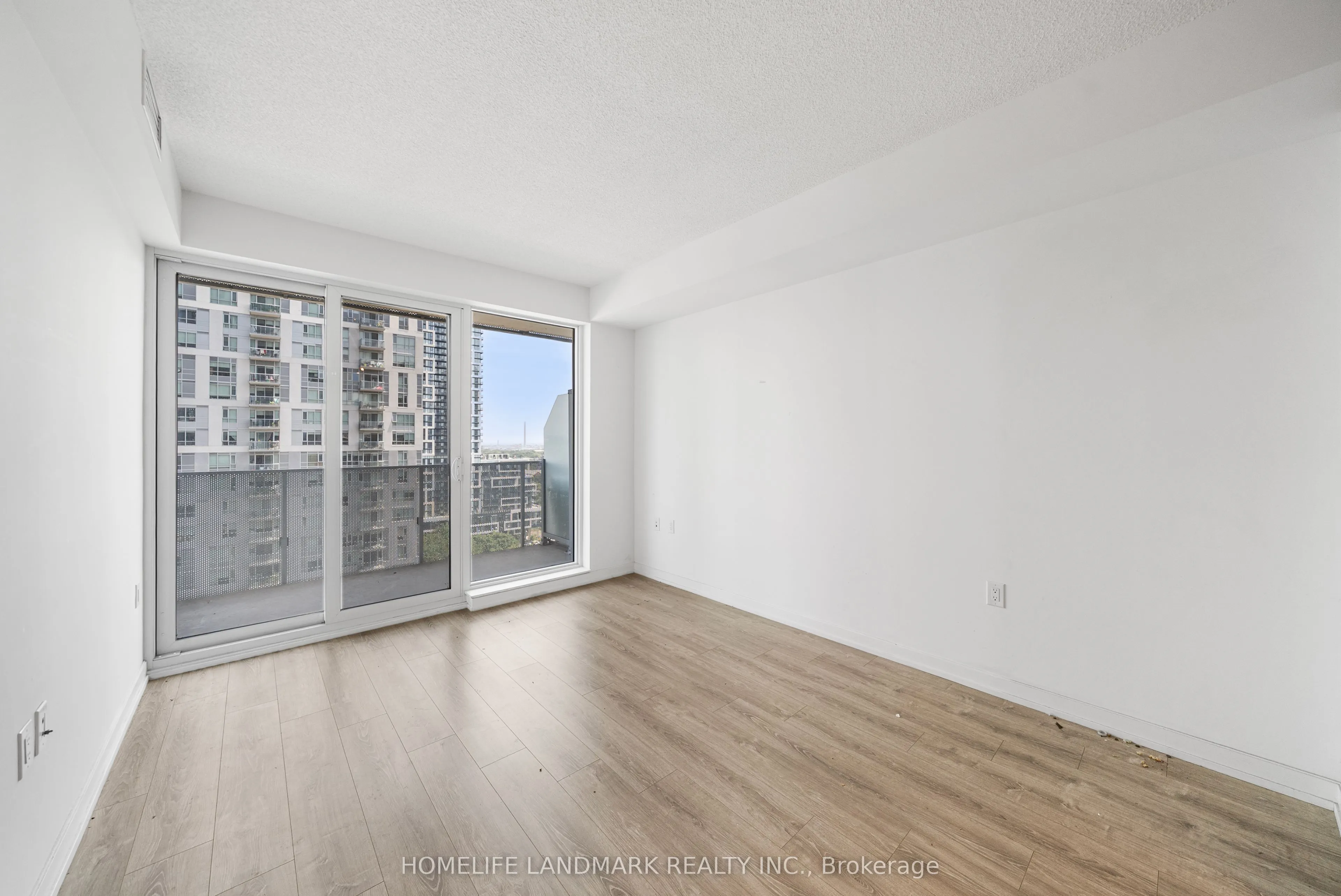 20 TUBMAN Avenue, #1507