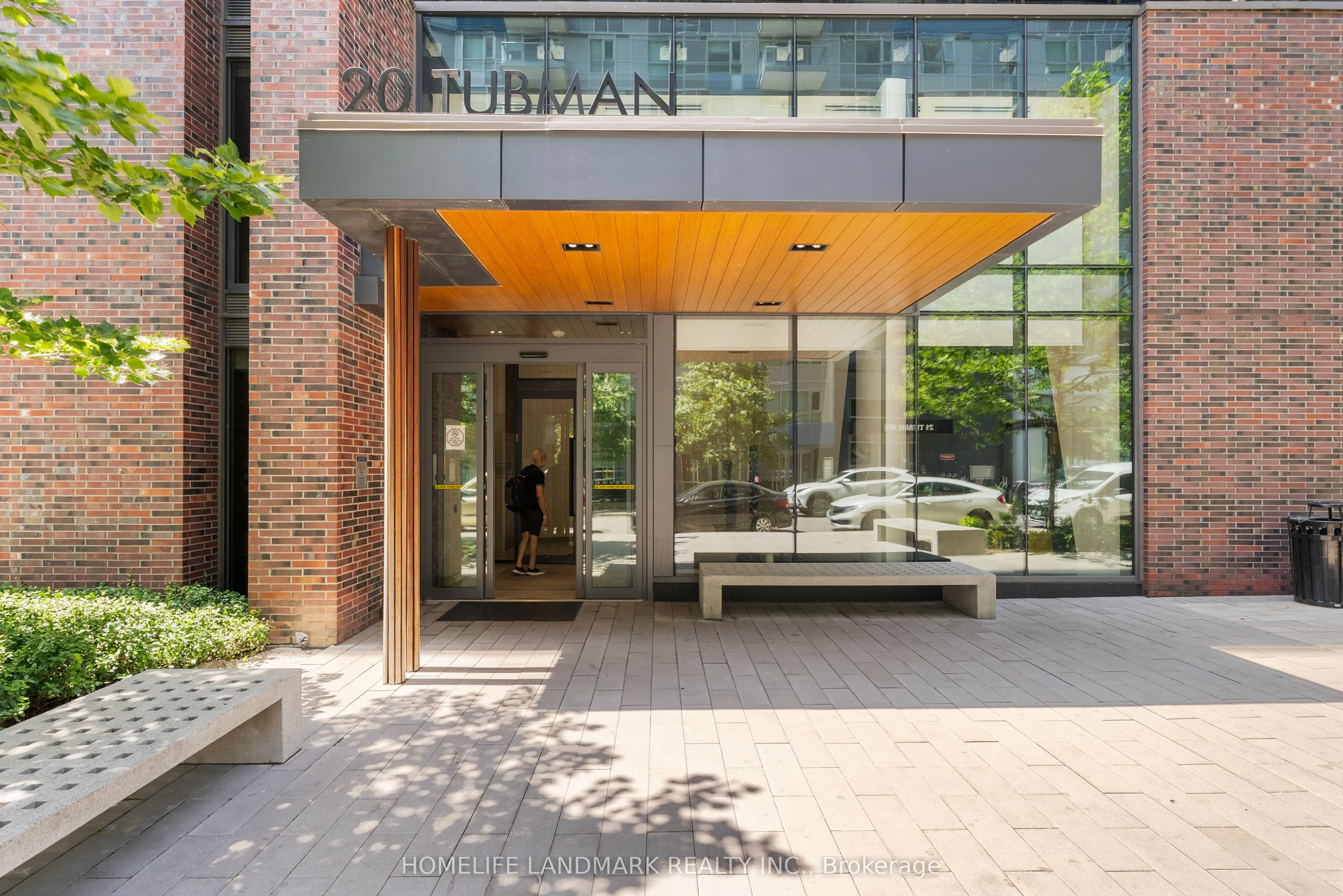 20 TUBMAN Avenue, #1507