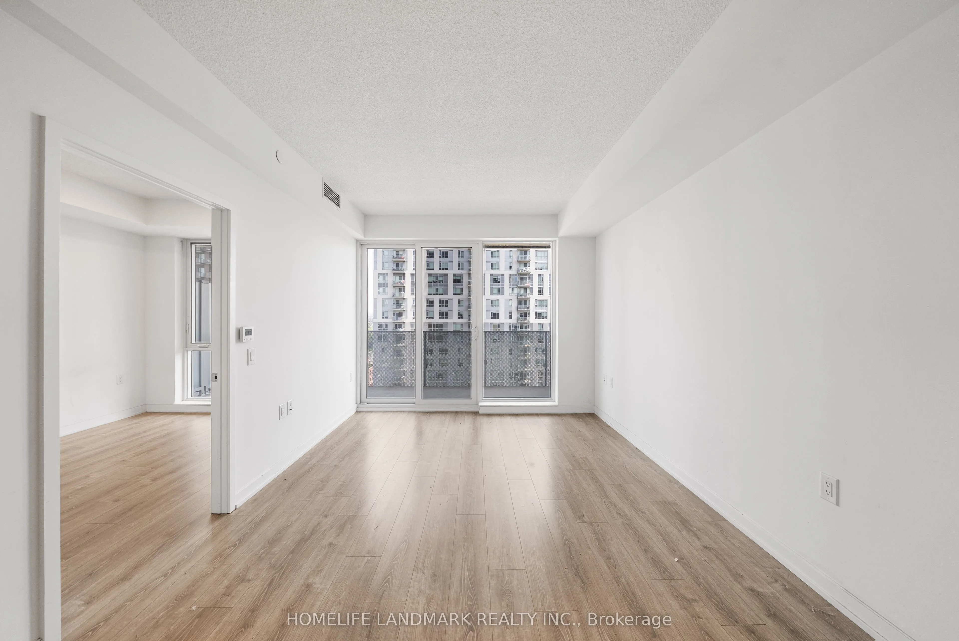 20 TUBMAN Avenue, #1507