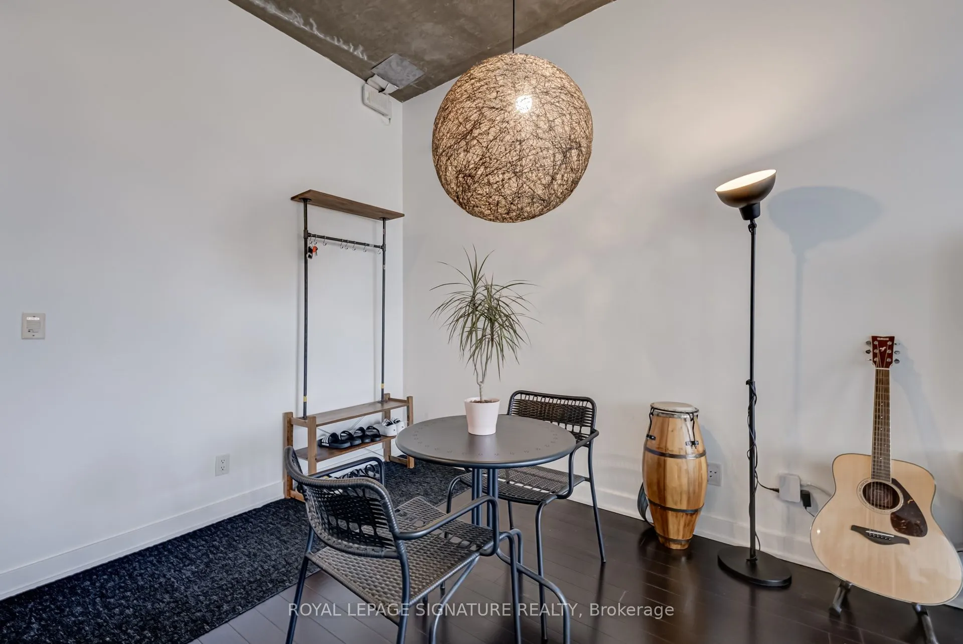60 Bathurst Street, #707