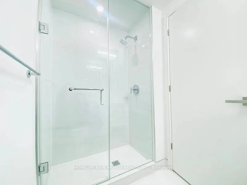 3 Gloucester Street, #913