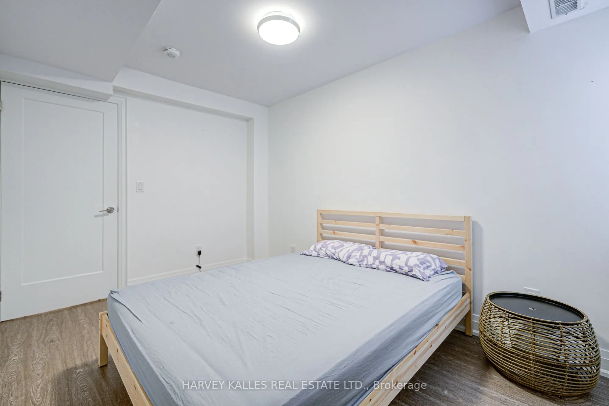 52 College View Avenue, #4