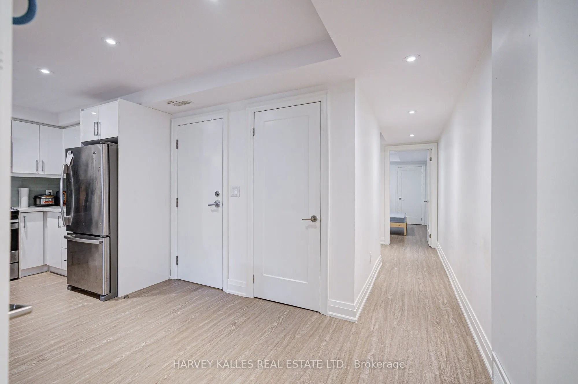 52 College View Avenue, #4
