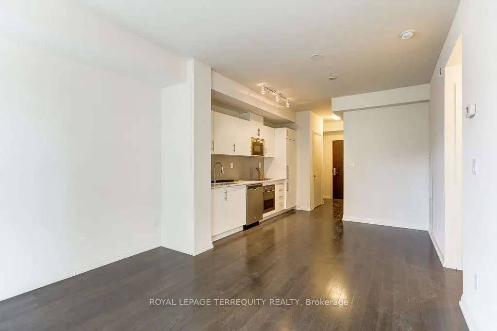 460 Adelaide Street E, #1118
