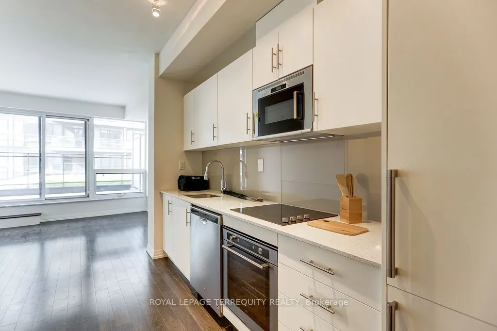 460 Adelaide Street E, #1118