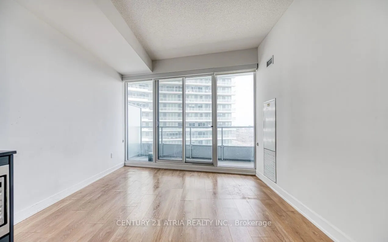 115 McMahon Drive #2606