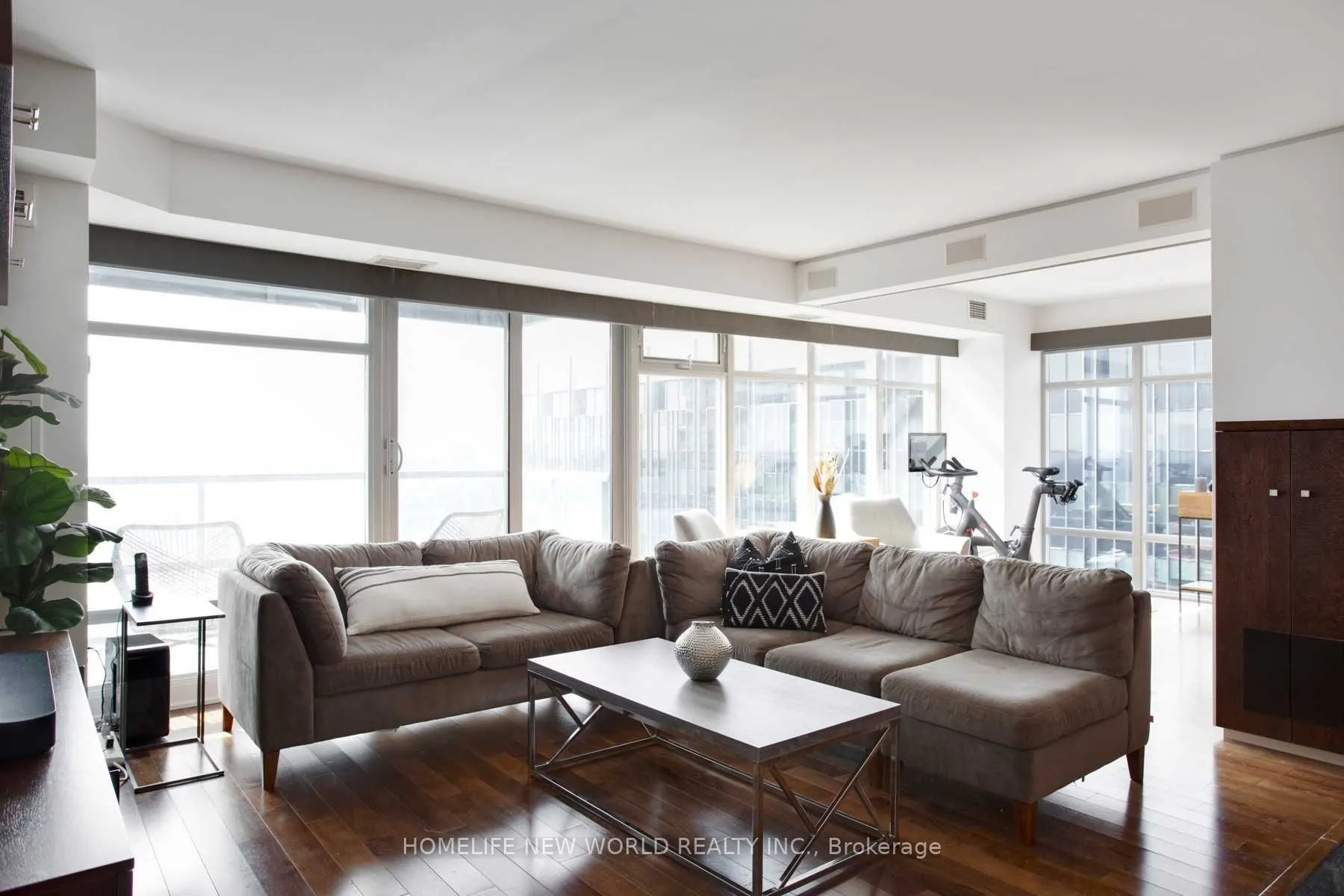 2181 Yonge Street, #2105