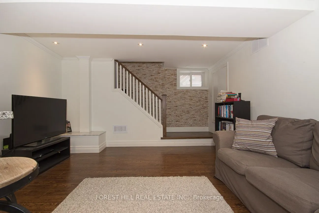 20 Ferndale Avenue, #Bsmnt