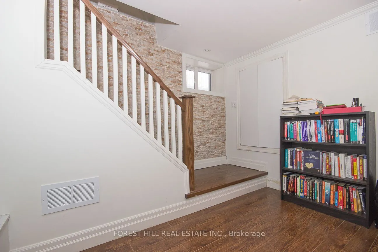 20 Ferndale Avenue, #Bsmnt