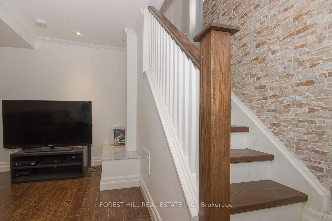 20 Ferndale Avenue, #Bsmnt