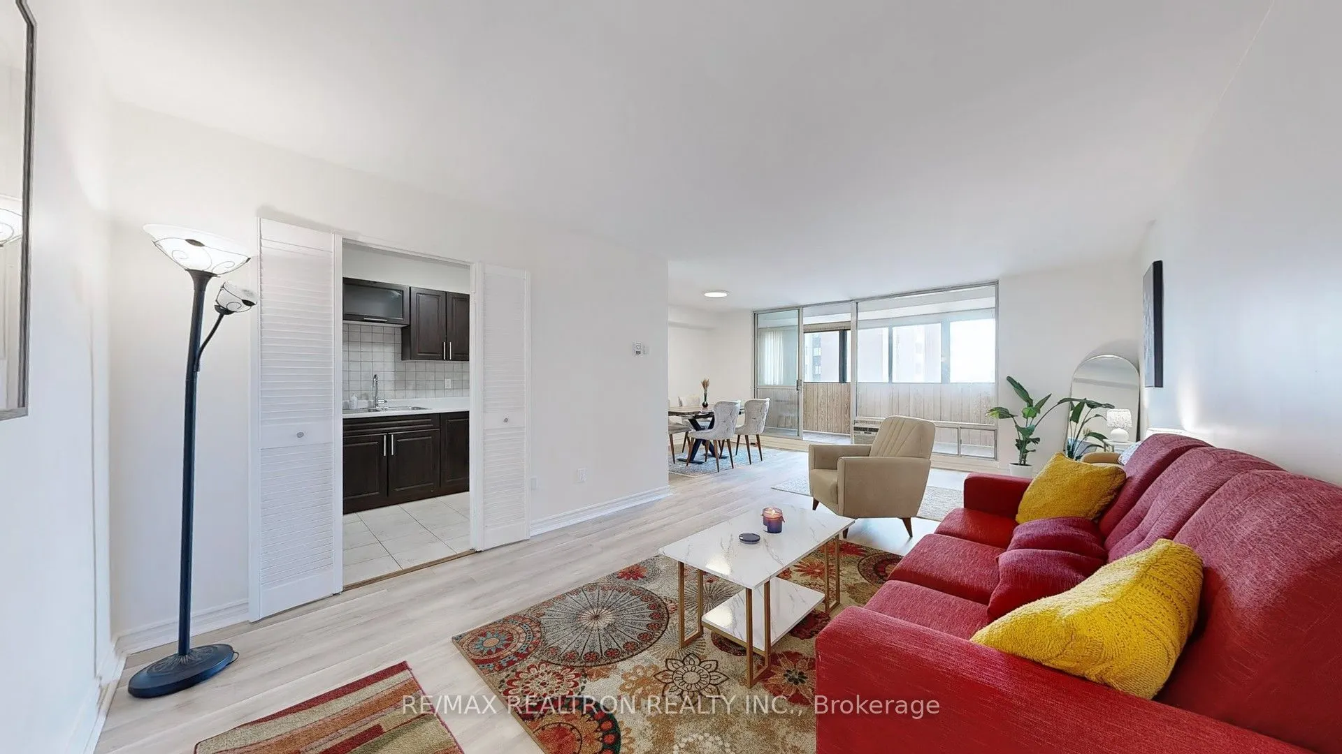 1 Massey Square, #2419