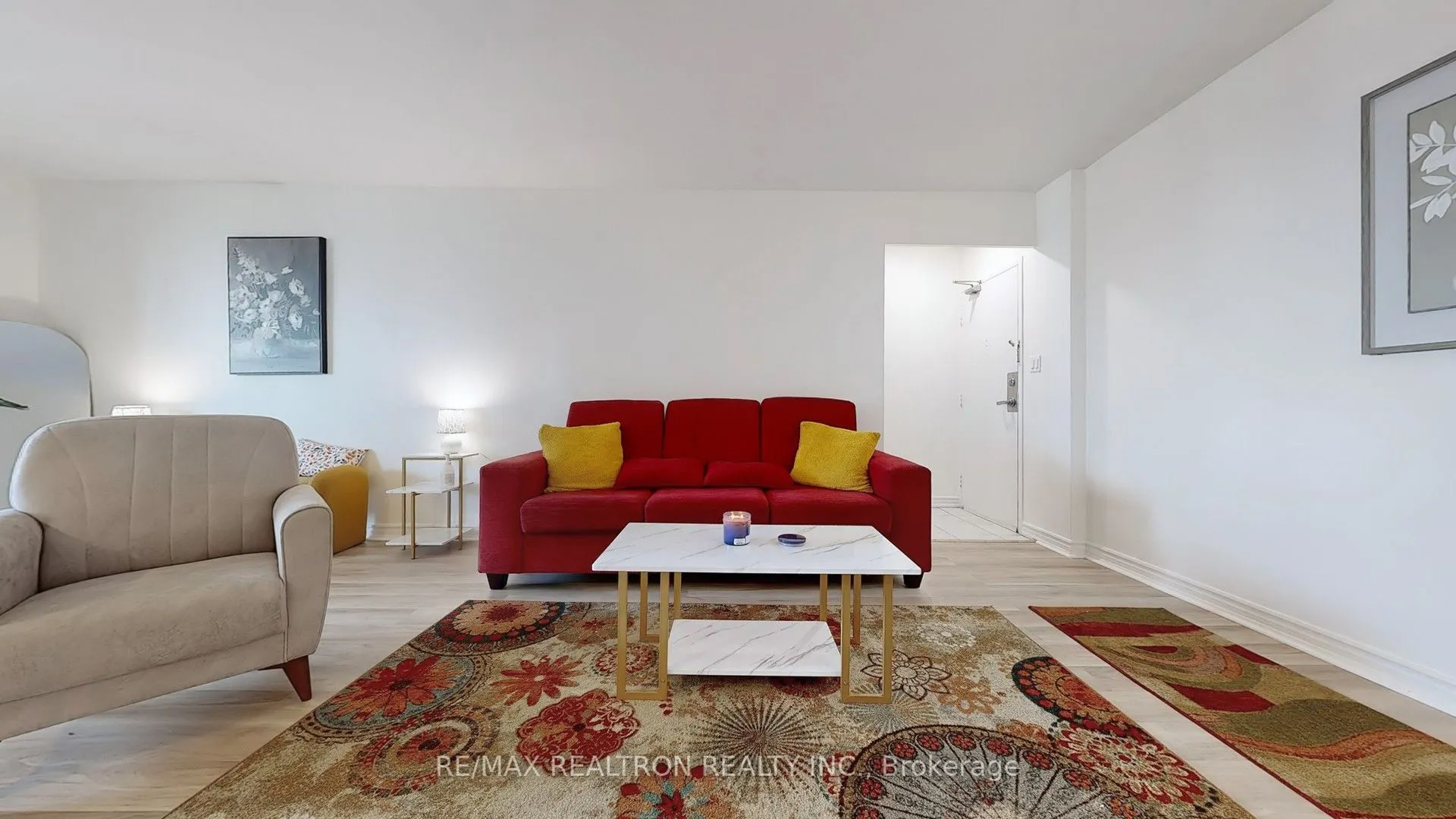 1 Massey Square, #2419