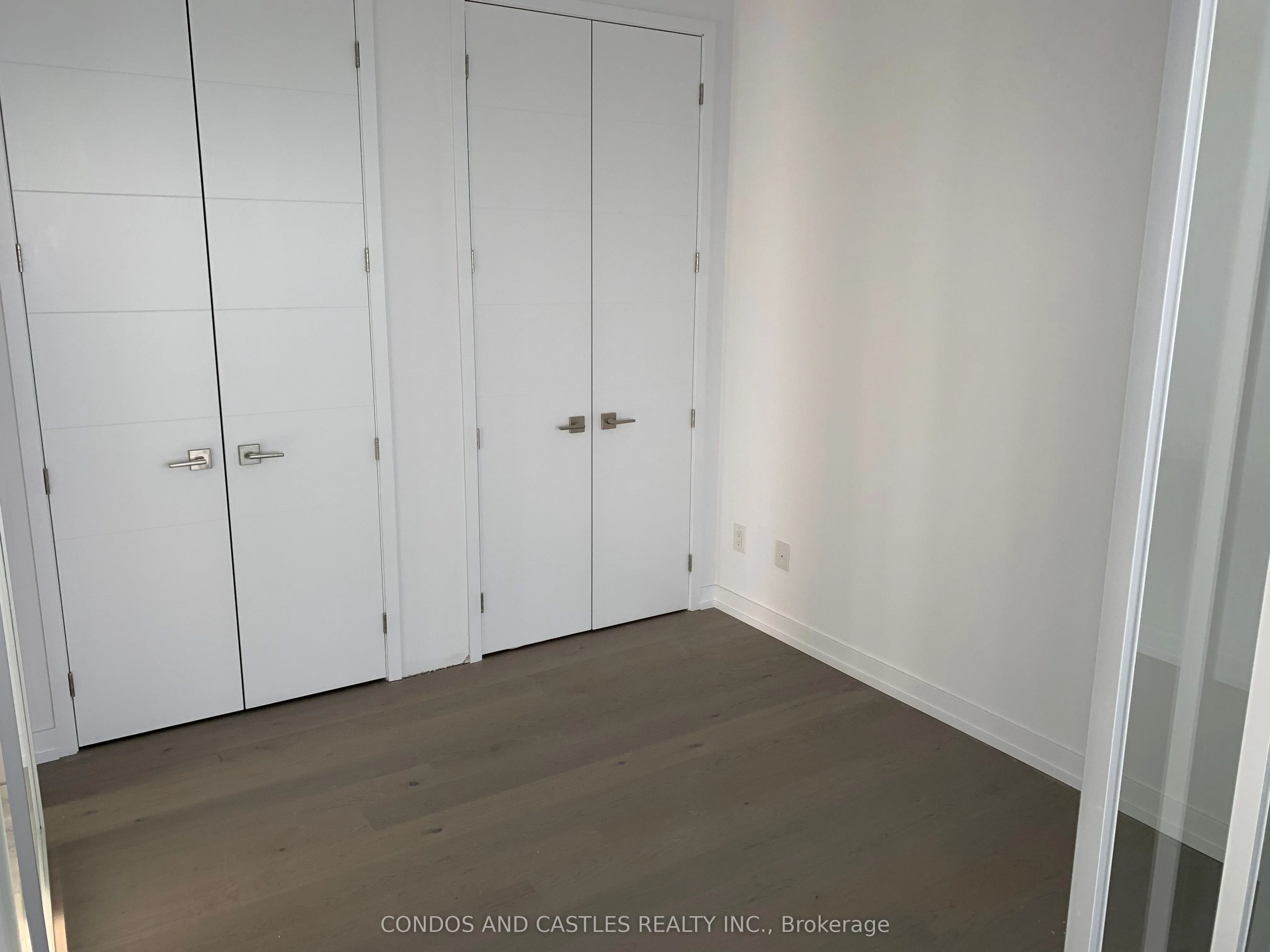488 University Avenue, #5301