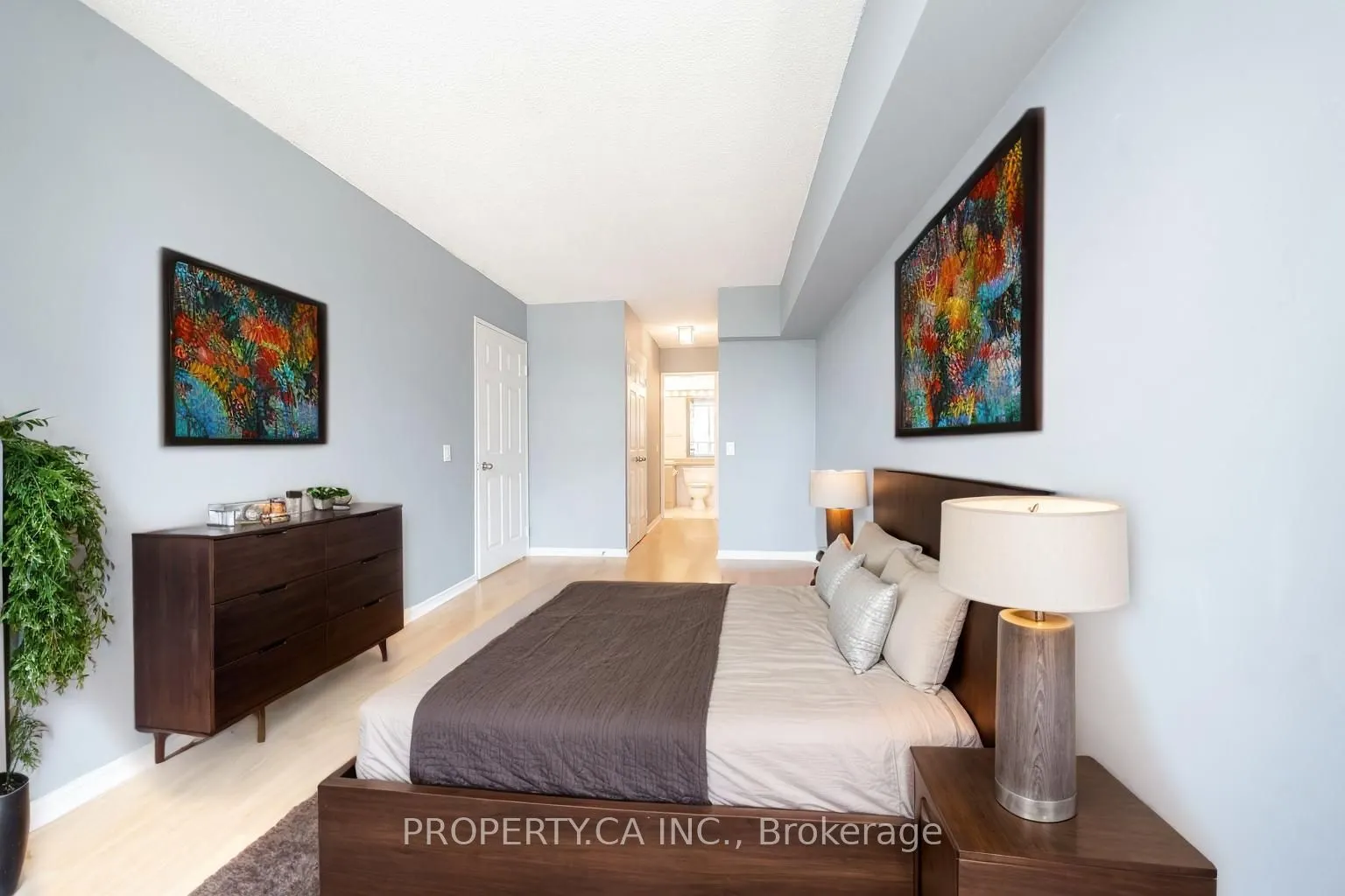 7 Bishop Avenue, #312