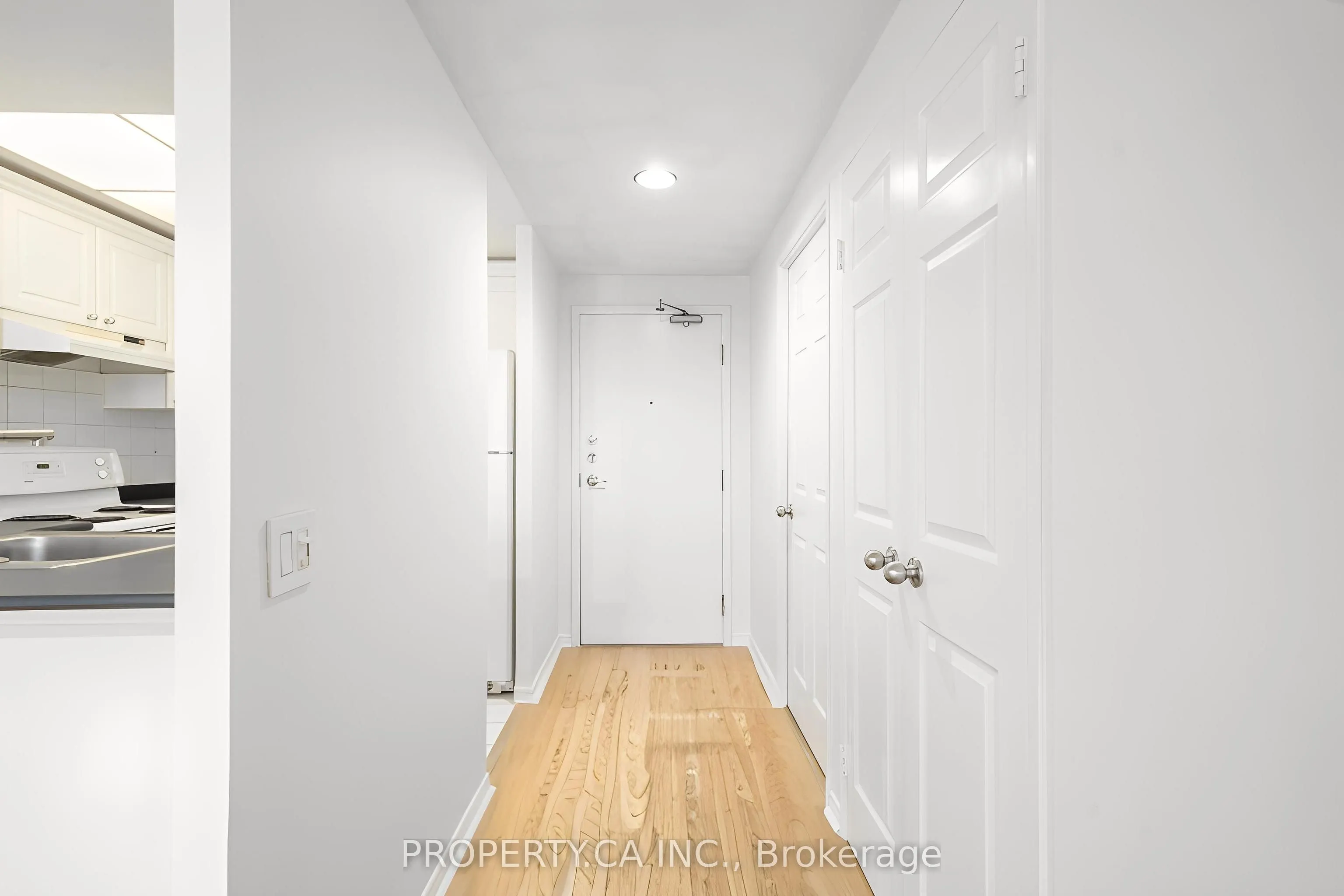 7 Bishop Avenue, #312