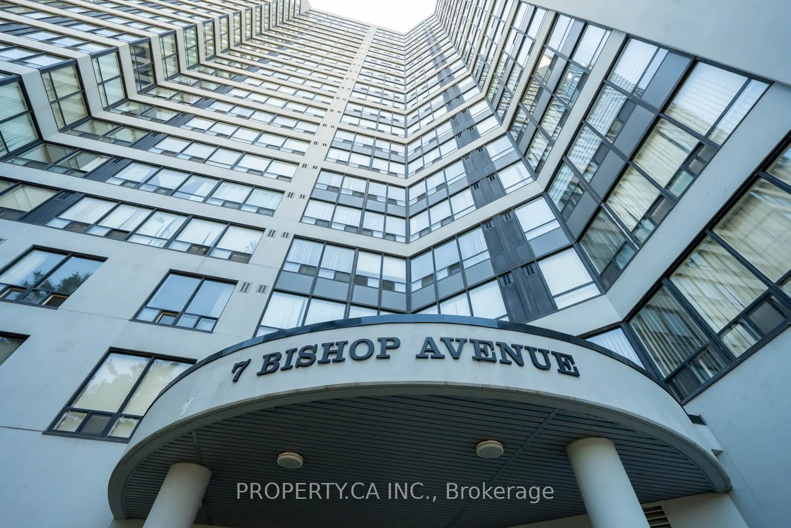 7 Bishop Avenue, #312