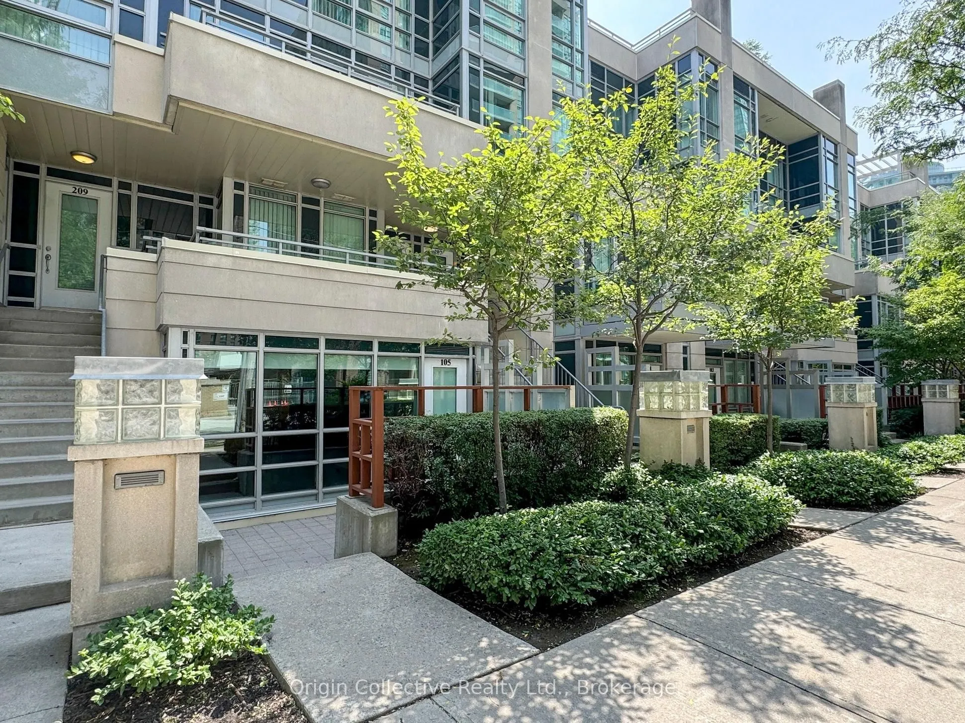 31 Olive Avenue, #105