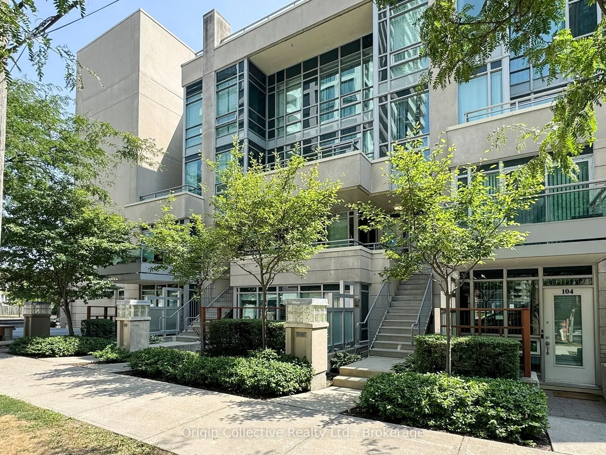 31 Olive Avenue, #105