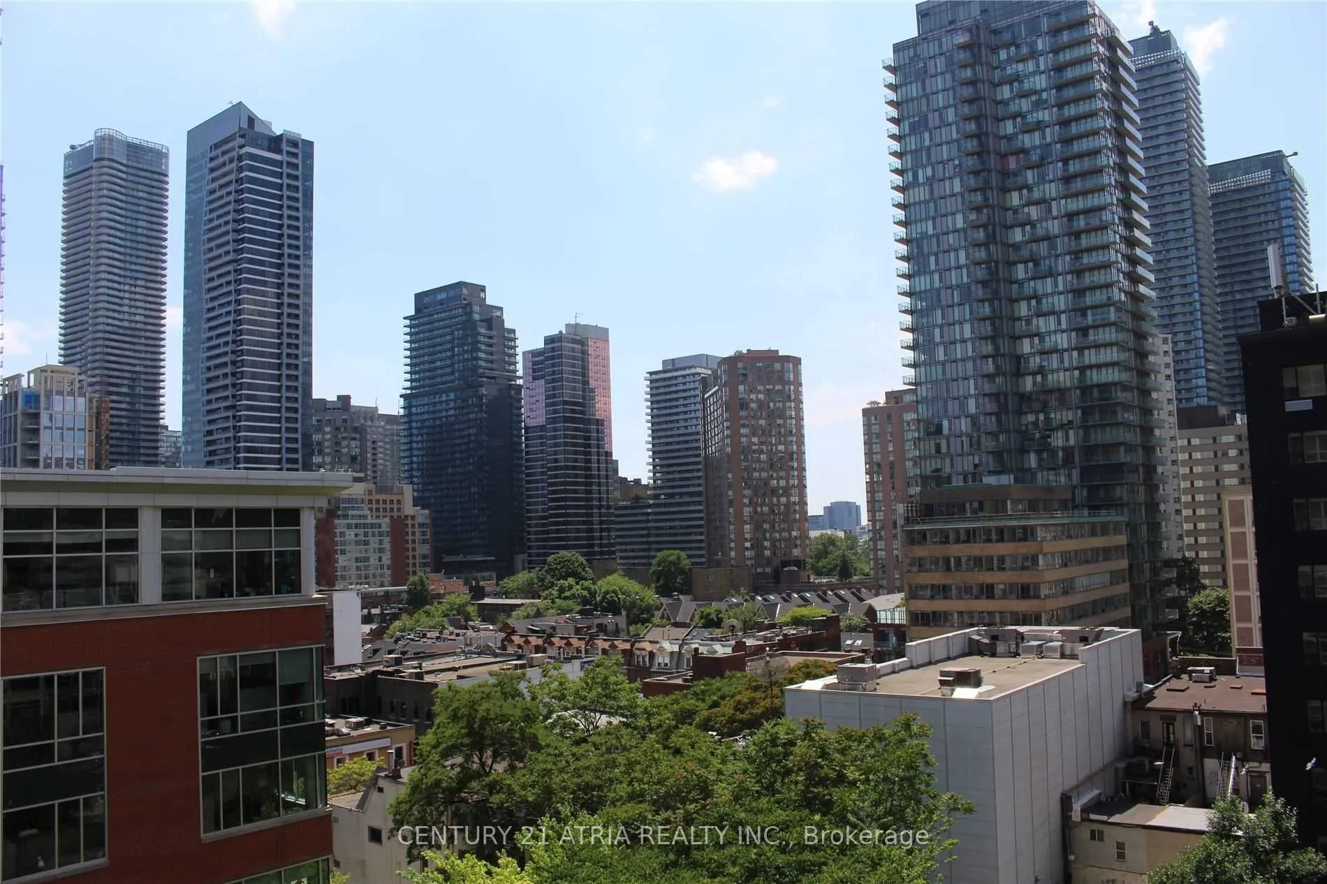 33 Charles Street E, #806