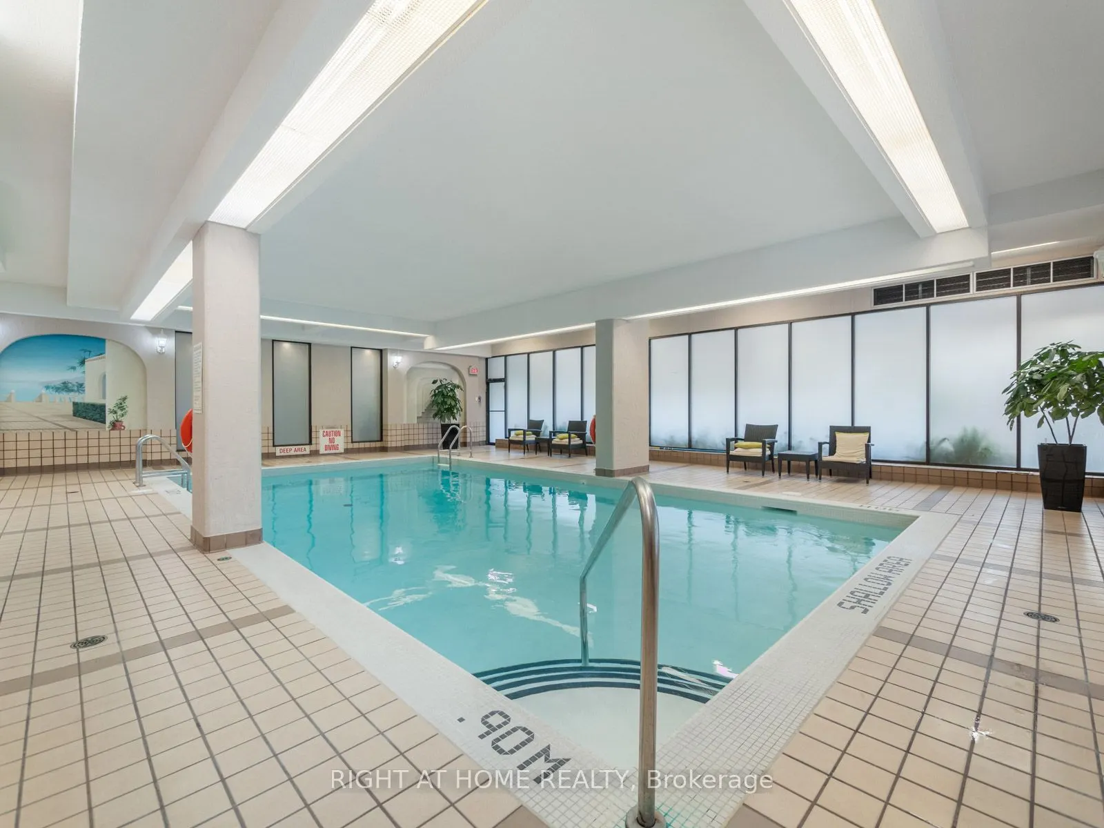 130 Carlton Street E, #1403