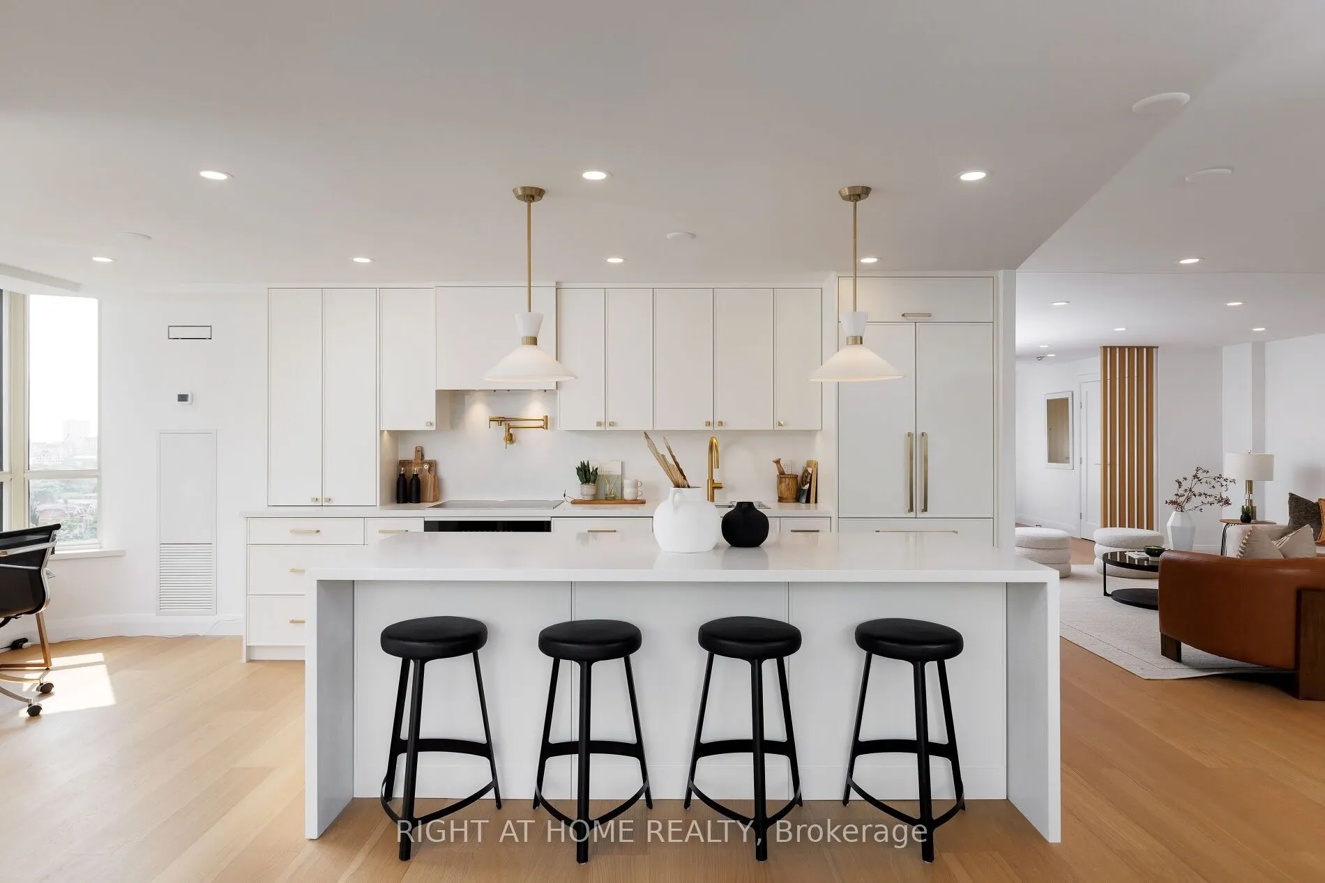 130 Carlton Street E, #1403
