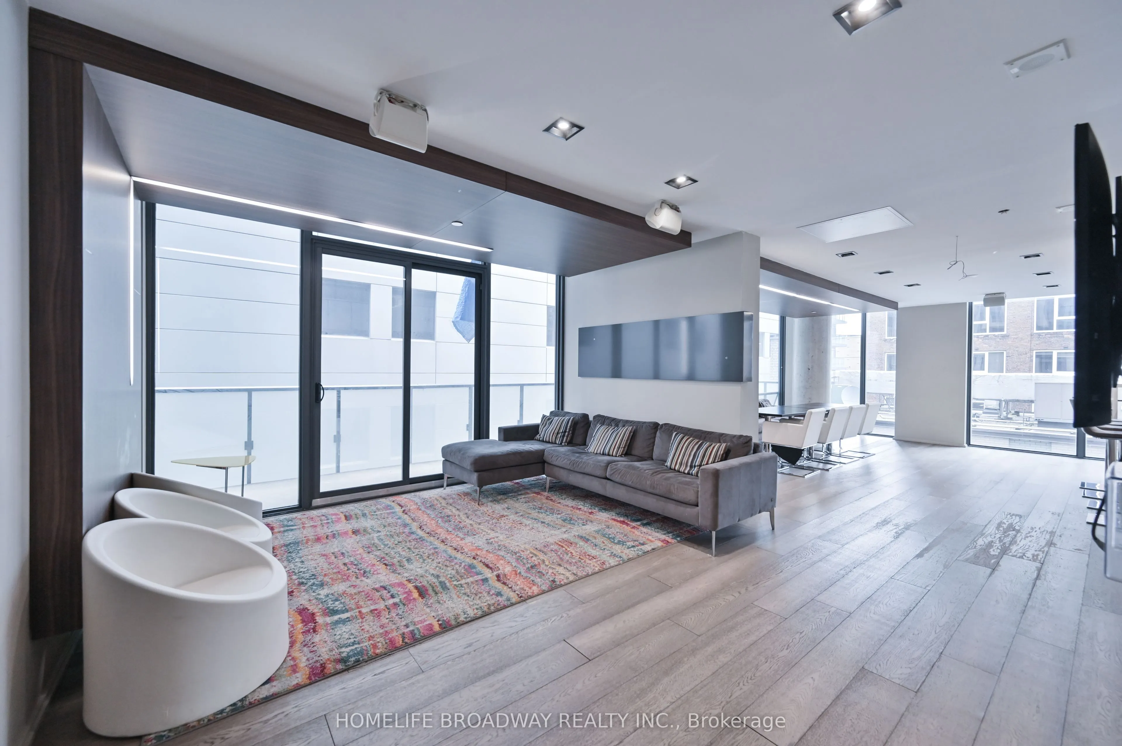 101 Peter Street, #1116