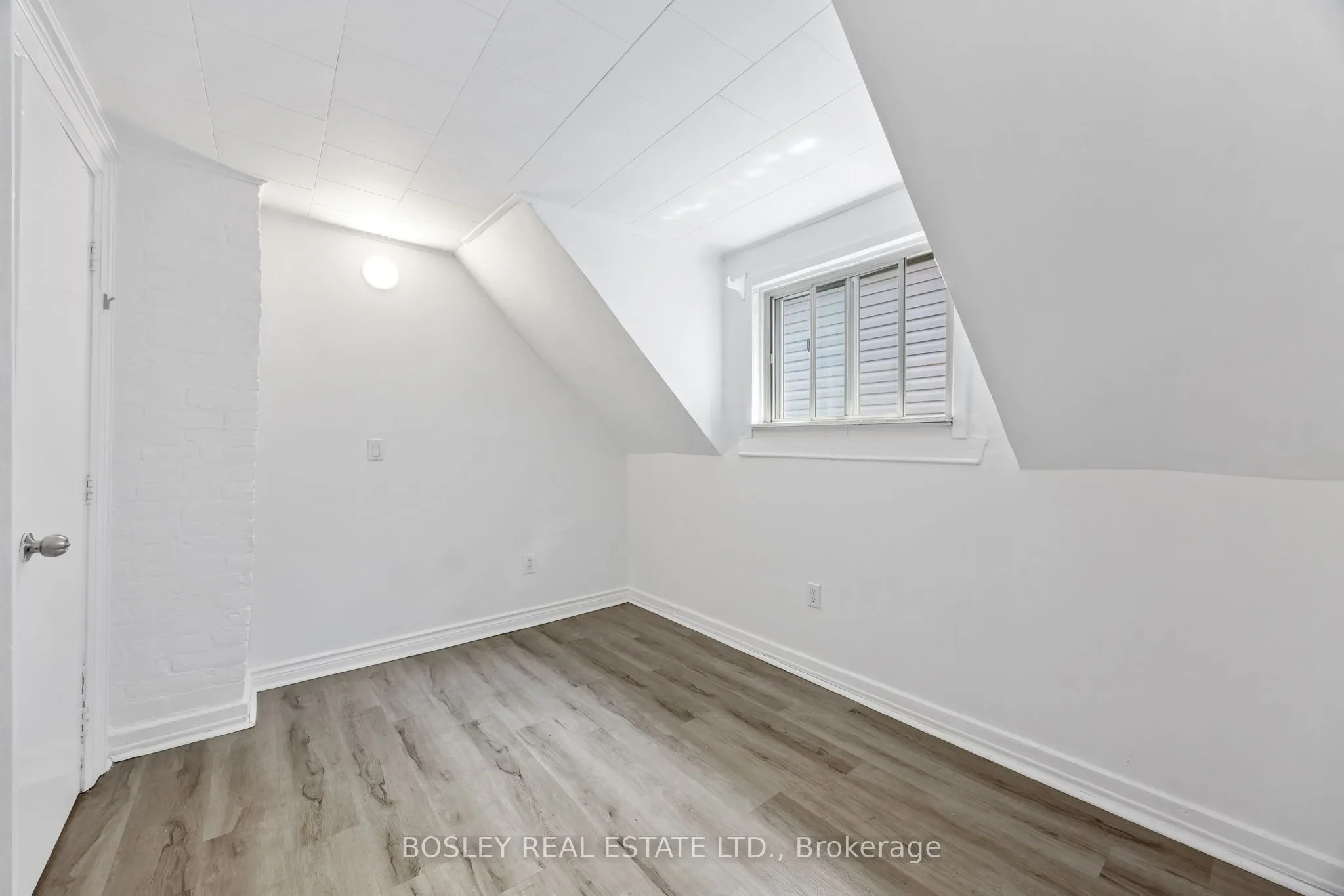 205 Wychwood Avenue