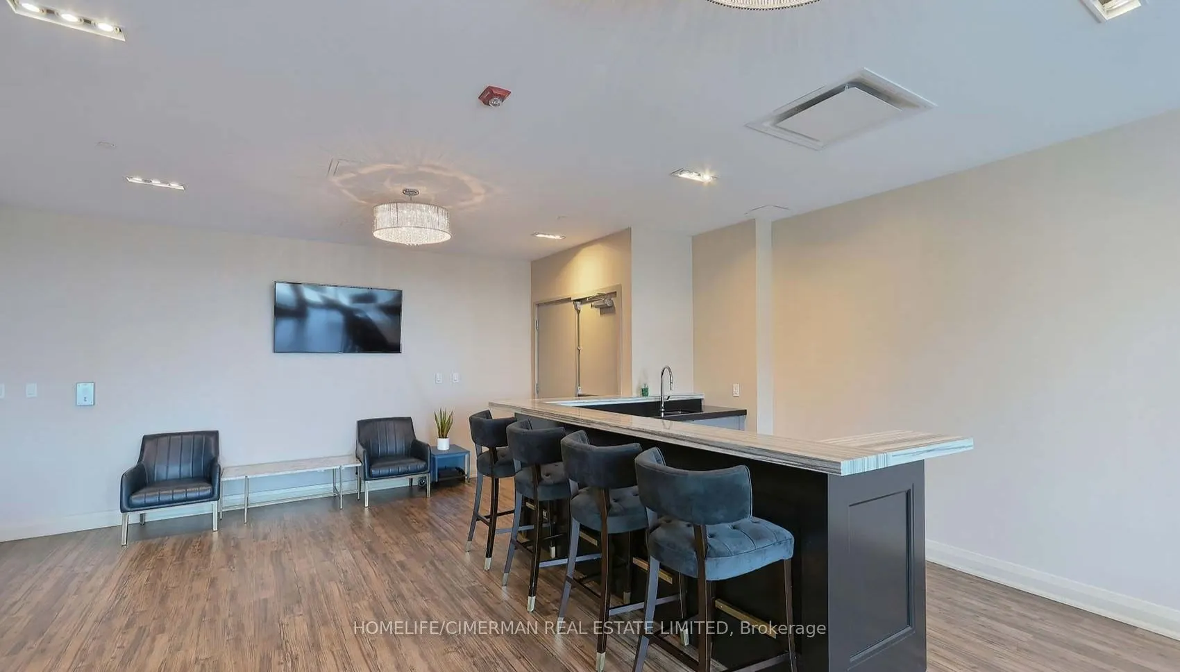 1486 Bathurst Street, #1604