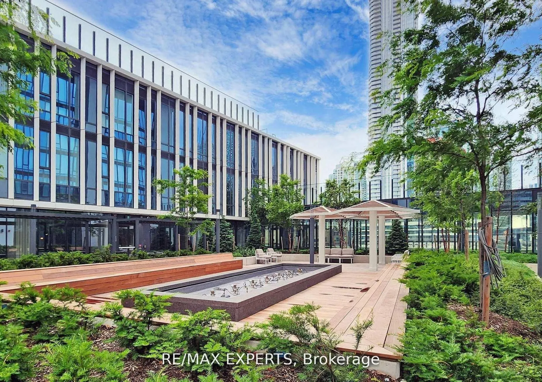 138 Downes Street, #3302