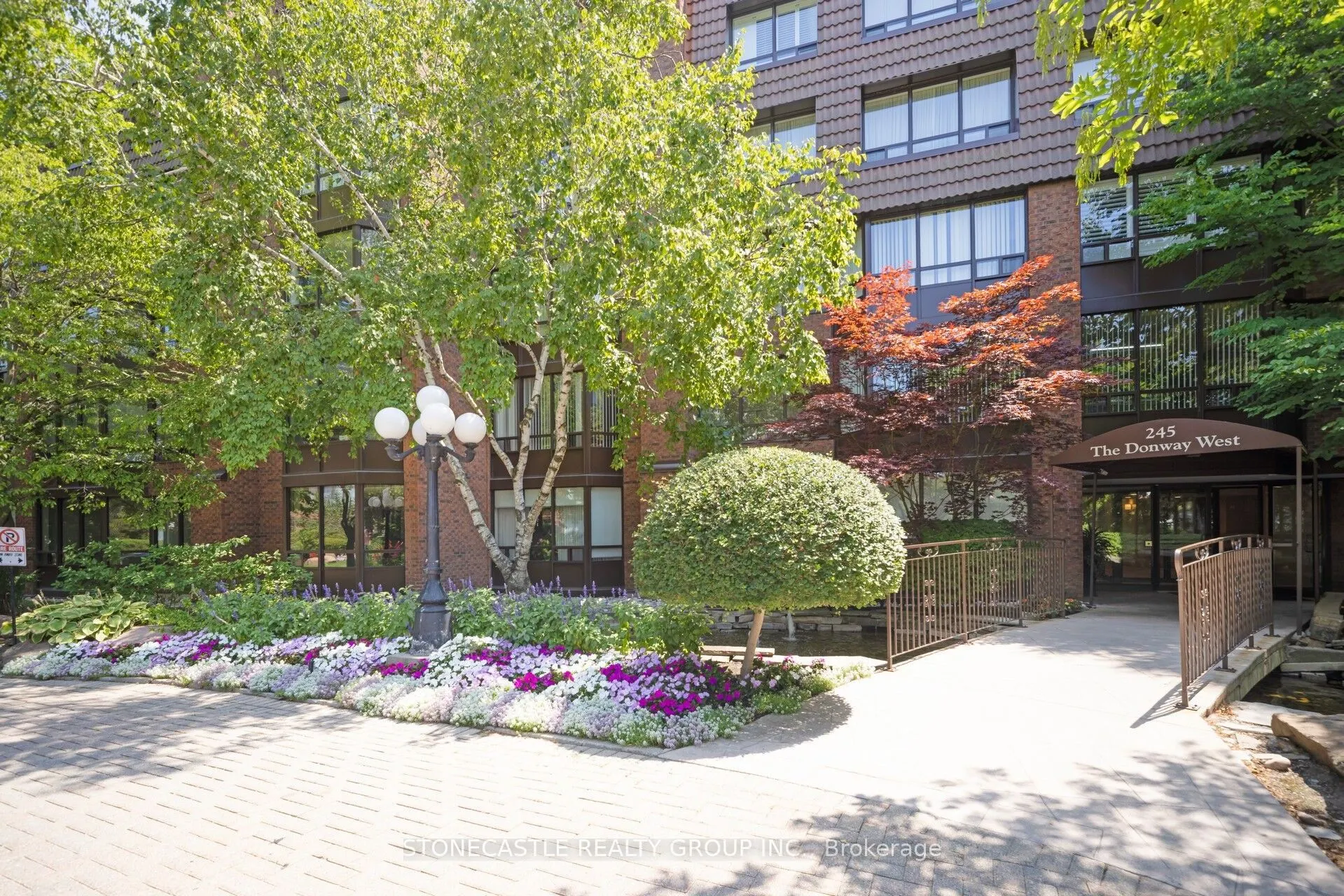 245 The Donway, #113