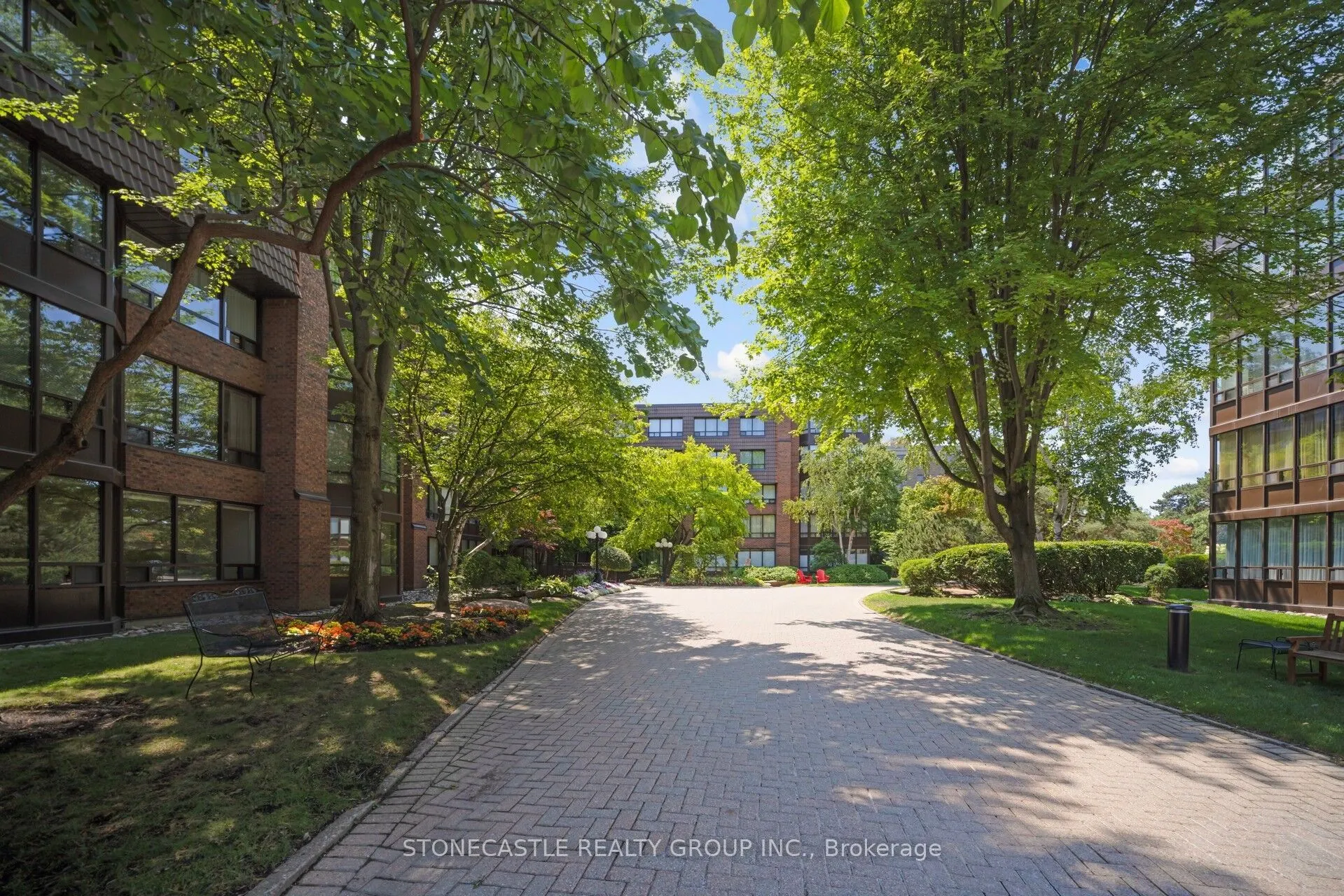 245 The Donway, #113