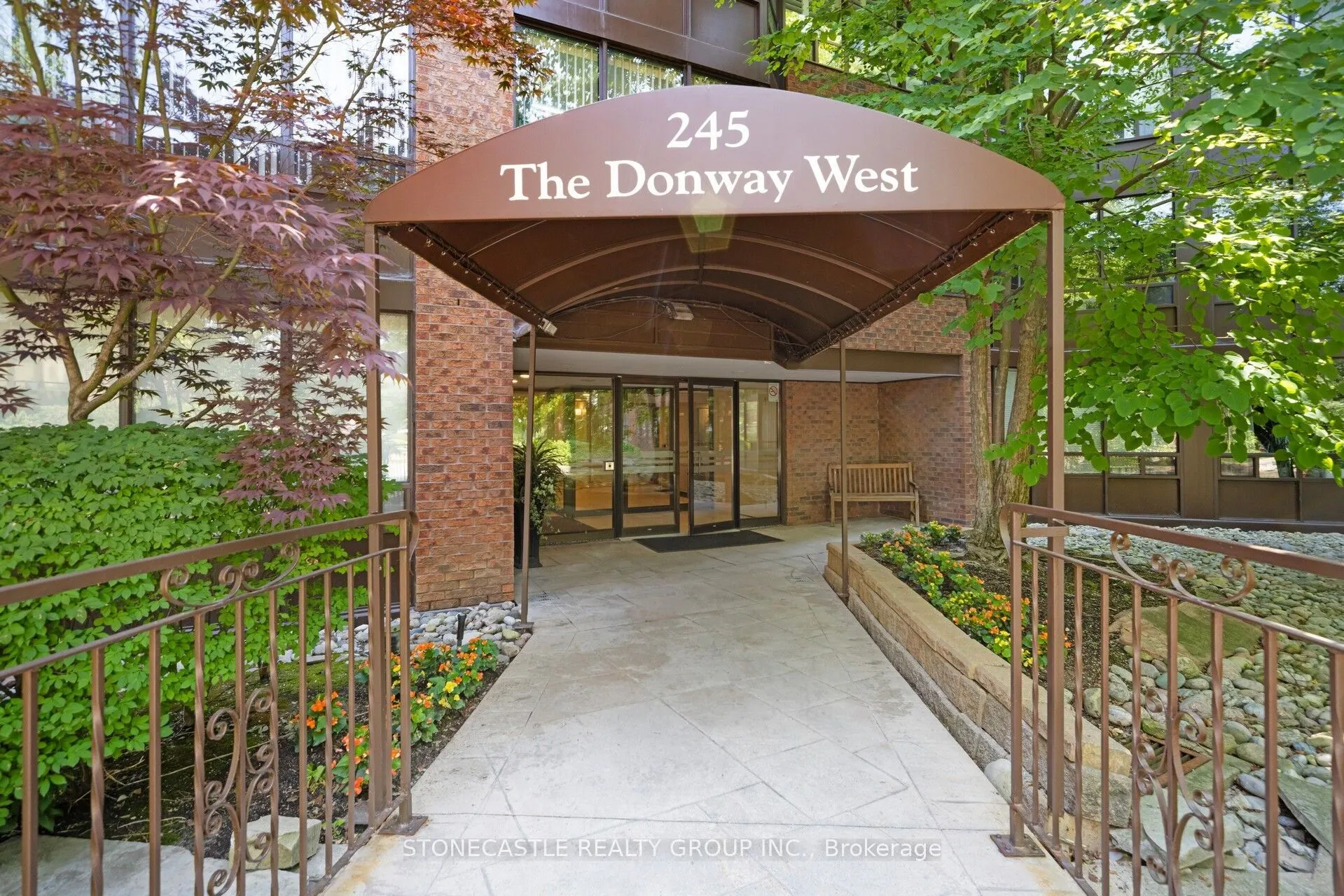 245 The Donway, #113