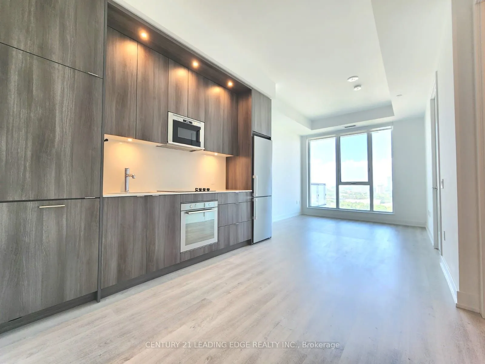 20 Inn On The Park Drive, #2539