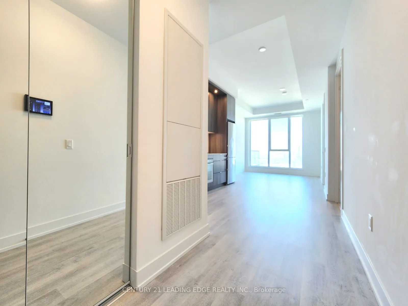 20 Inn On The Park Drive, #2539