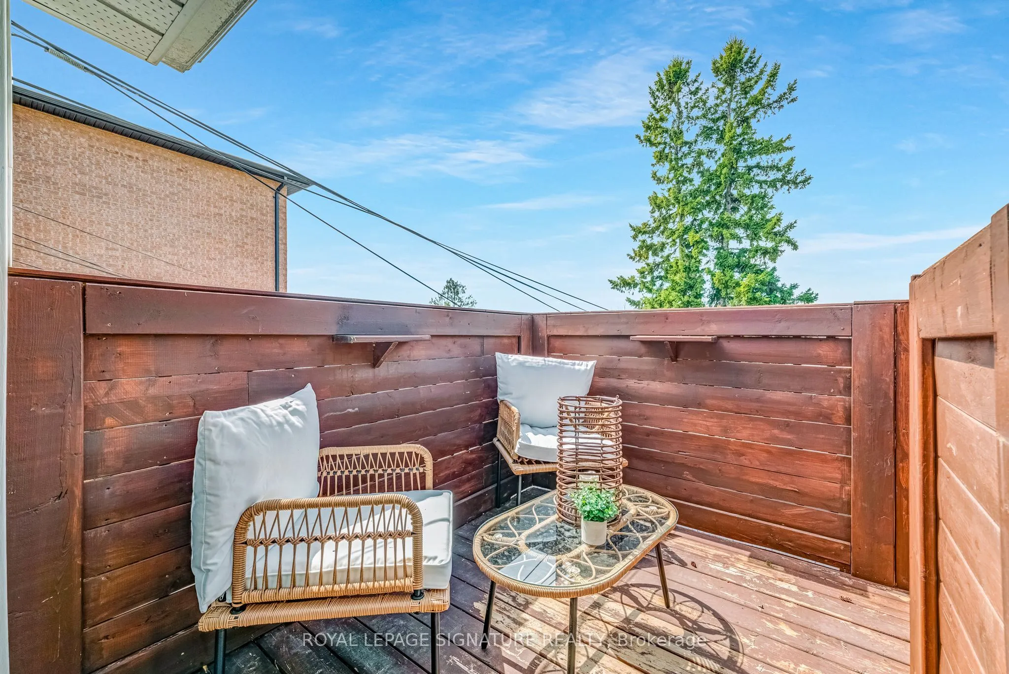 494 Northcliffe Boulevard