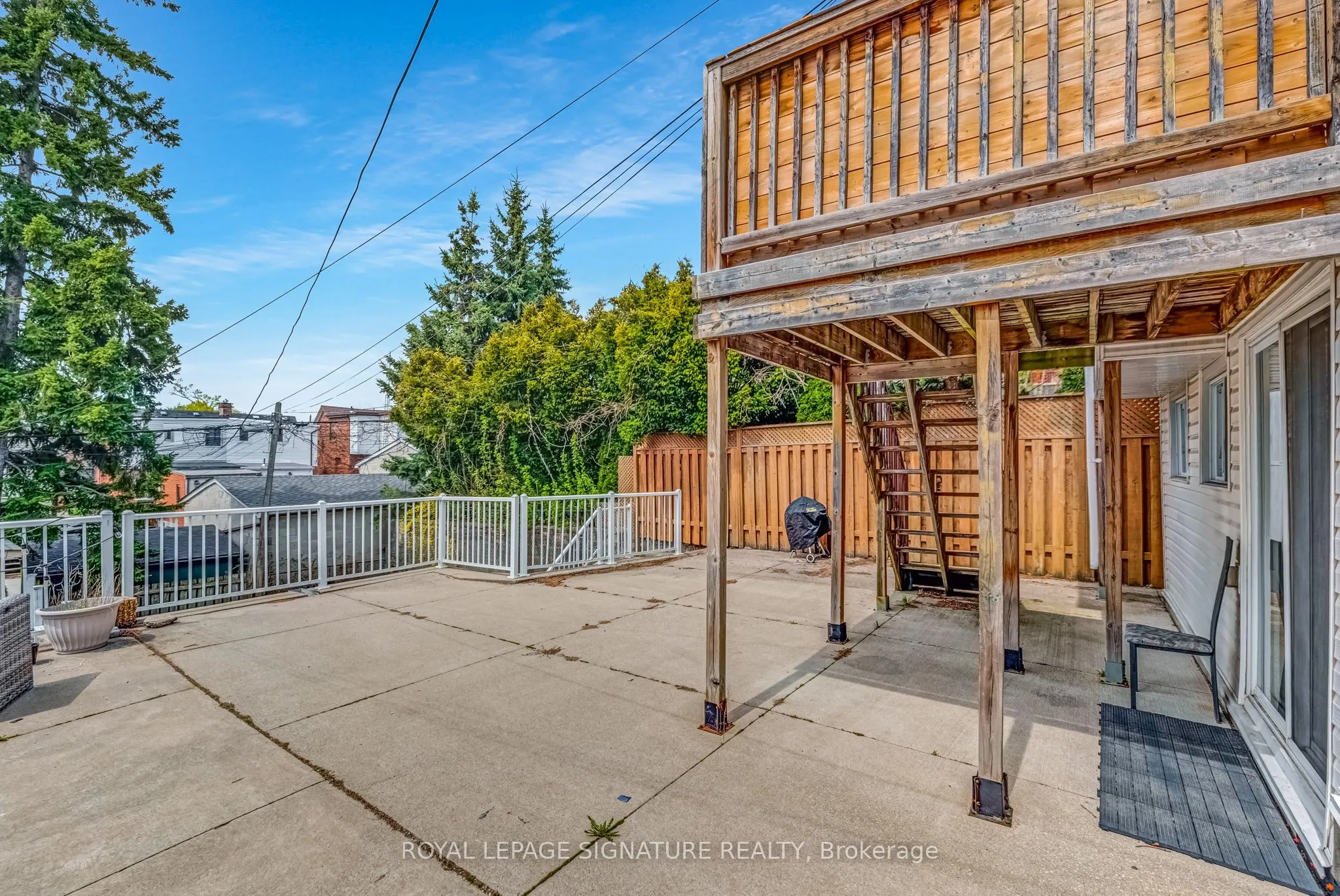494 Northcliffe Boulevard