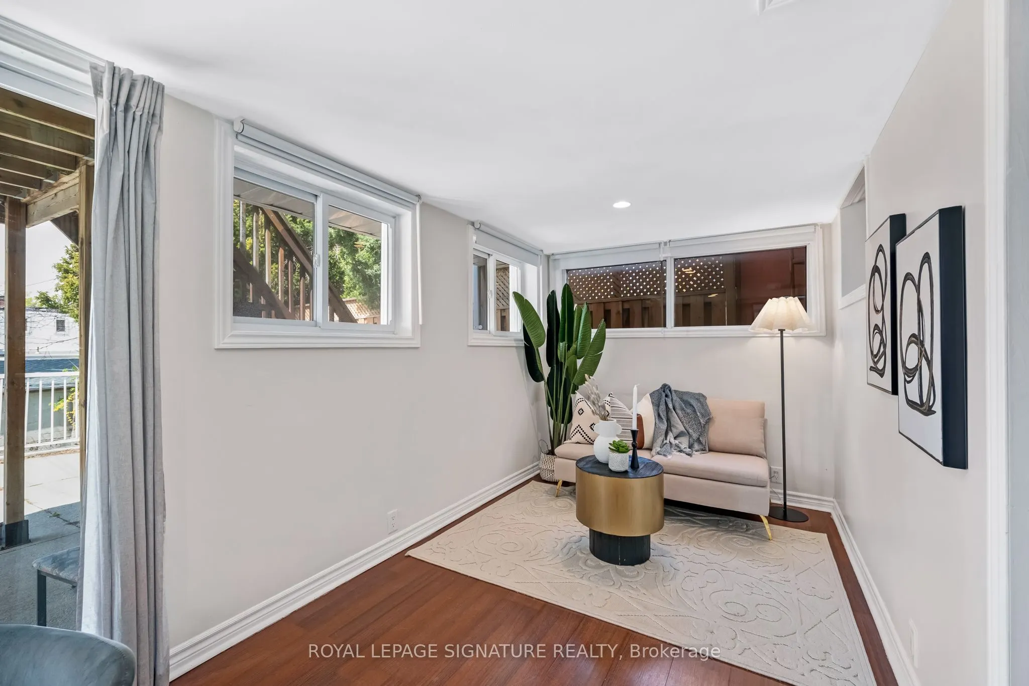 494 Northcliffe Boulevard