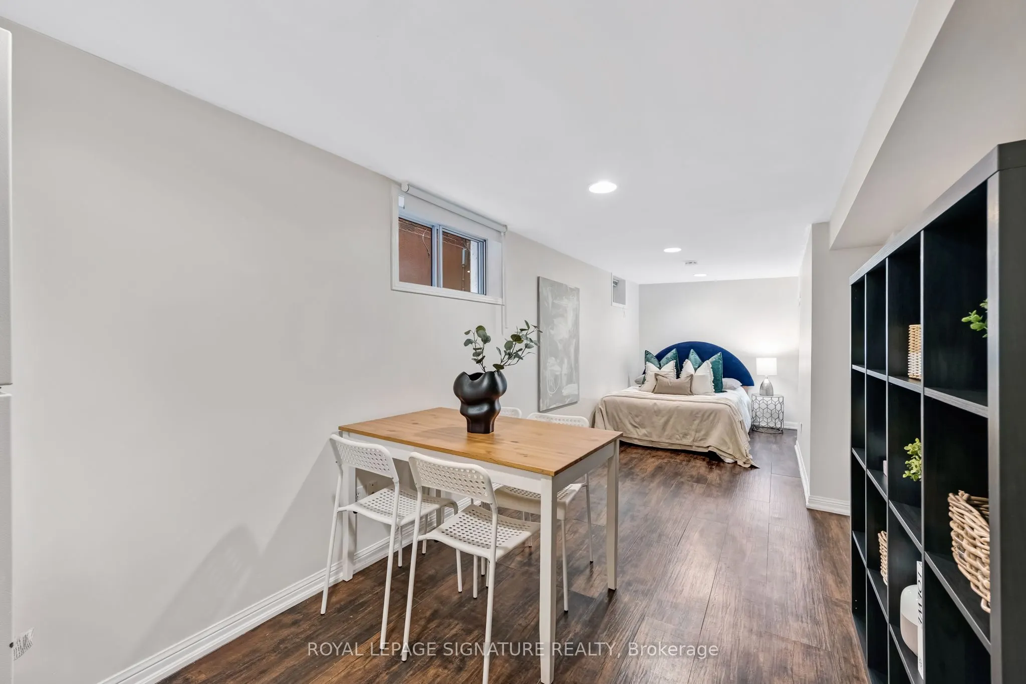 494 Northcliffe Boulevard