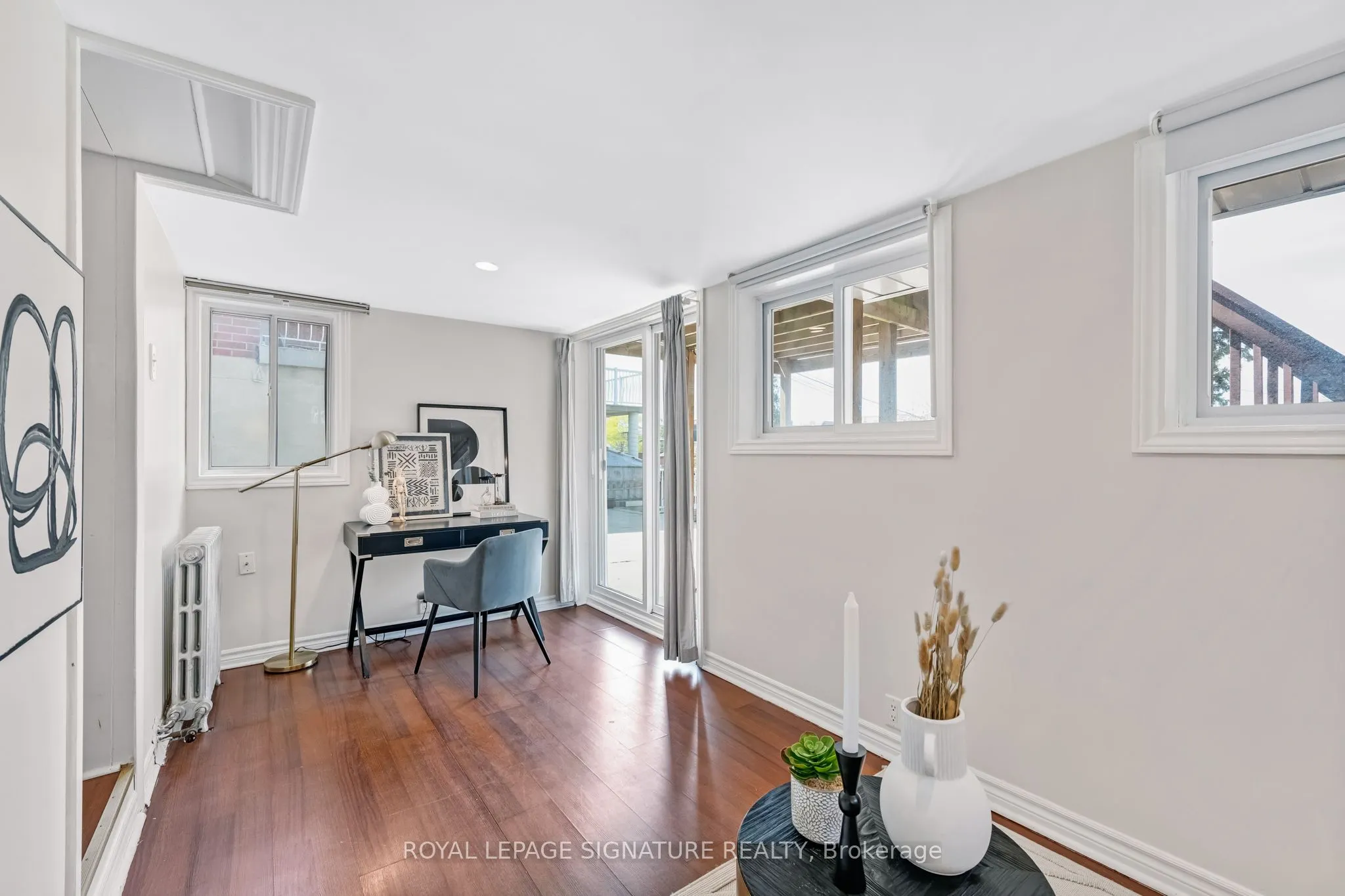 494 Northcliffe Boulevard