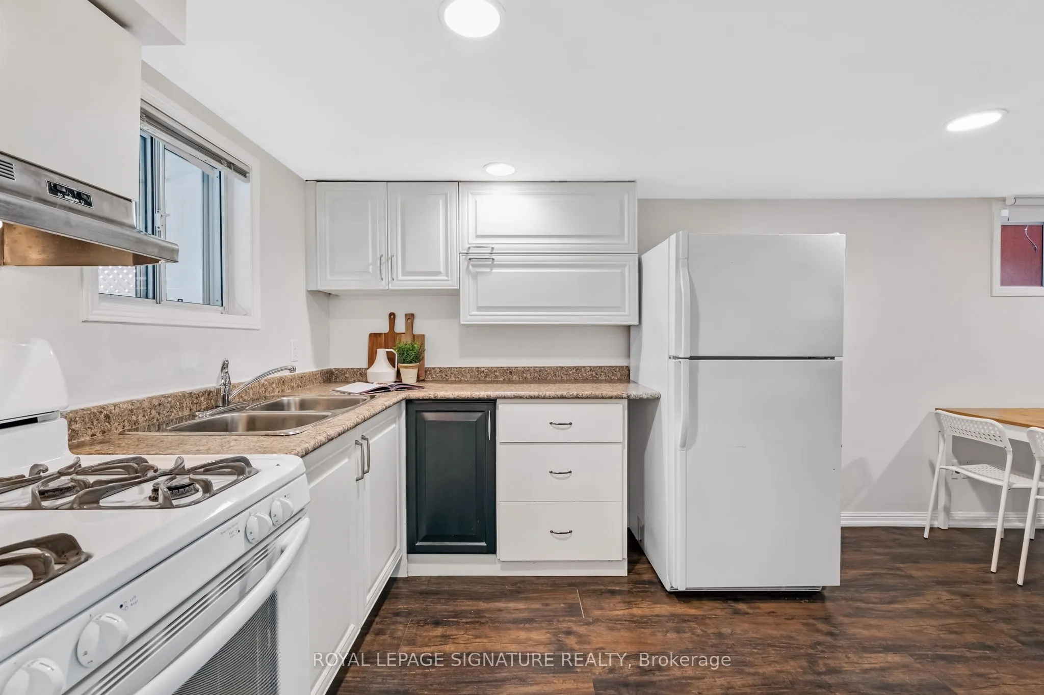 494 Northcliffe Boulevard