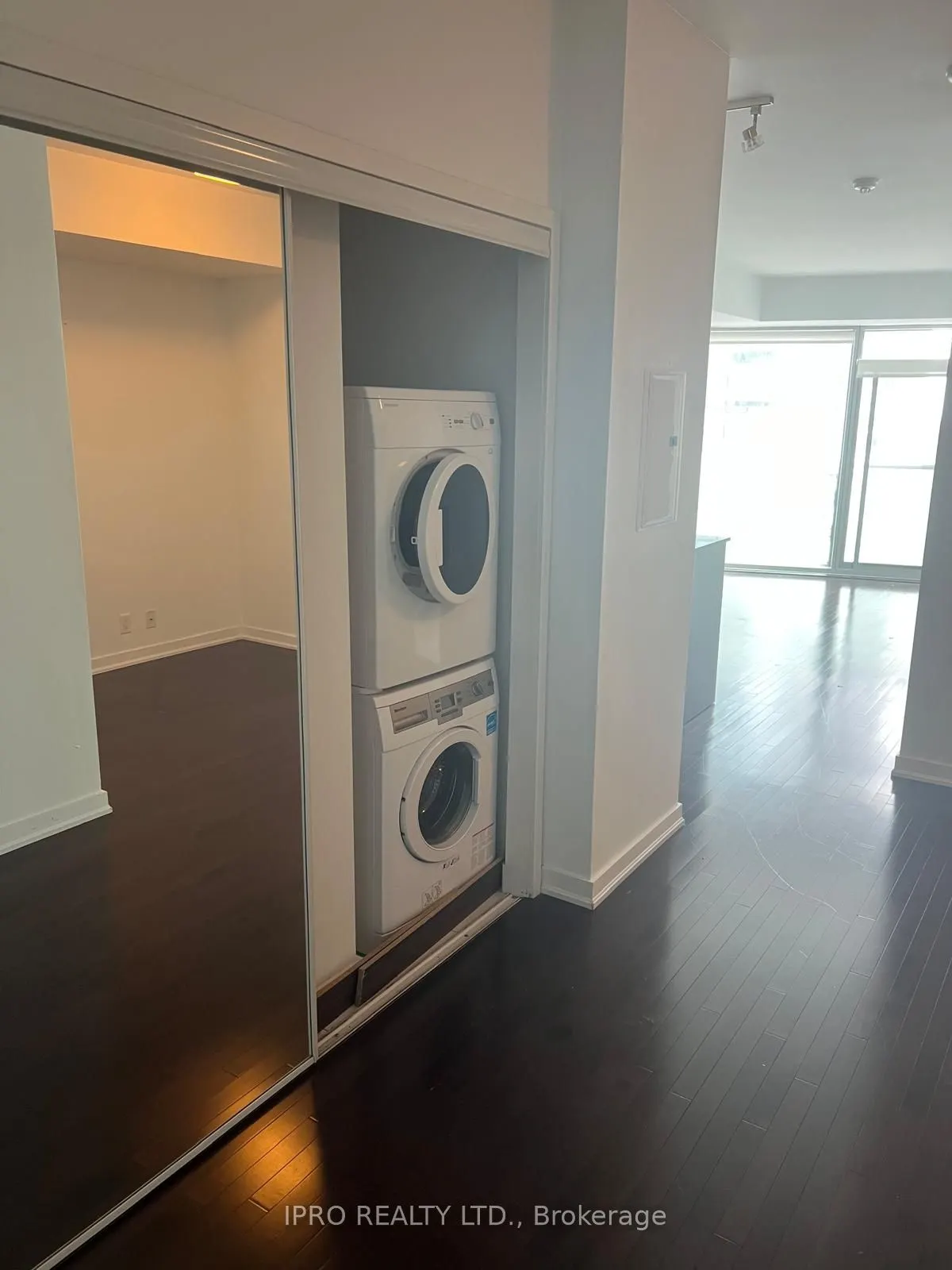 12 York Street, #1203