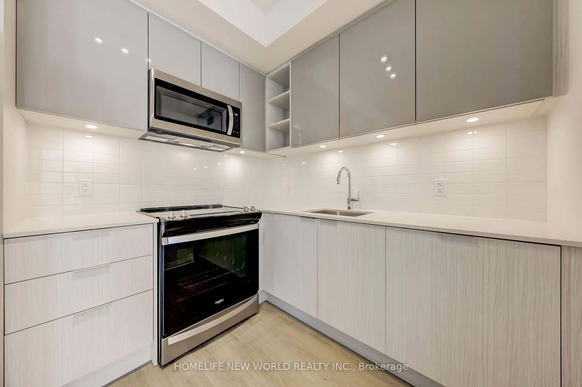 50 Dunfield Avenue, #1011