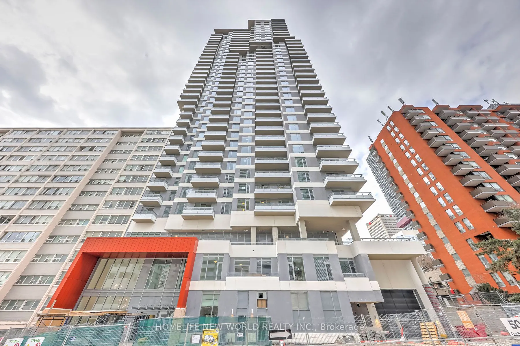 50 Dunfield Avenue, #1011