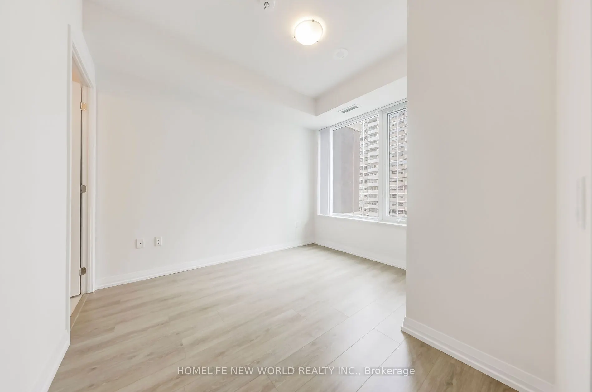 50 Dunfield Avenue, #1011
