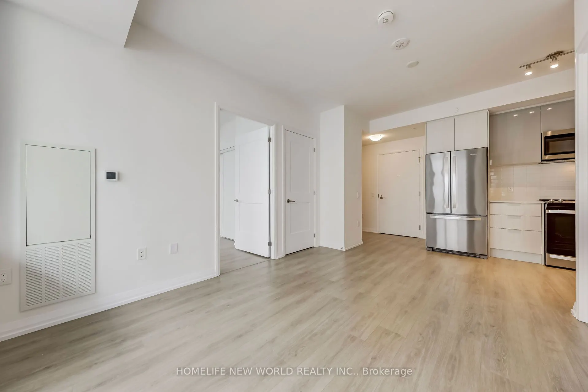 50 Dunfield Avenue, #1011