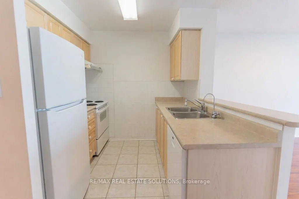233 Beecroft Road, #910