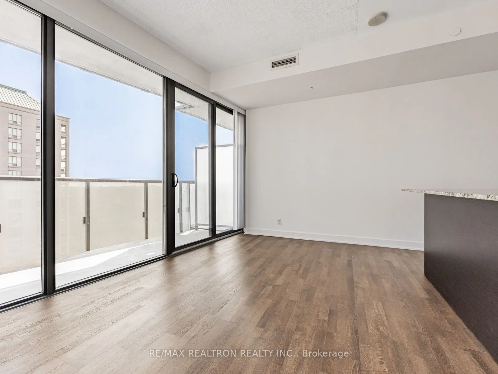 1815 Yonge Street, #1006