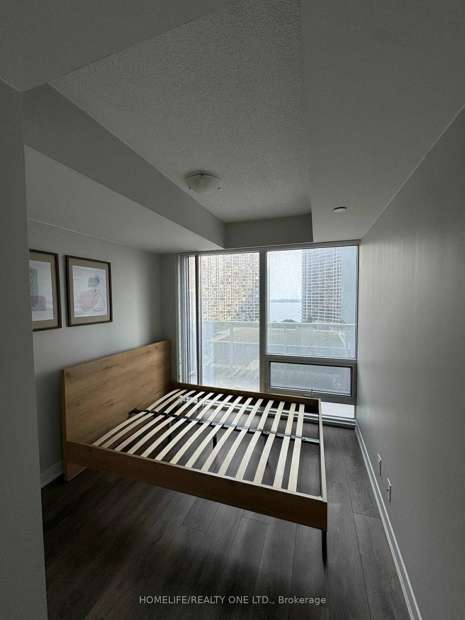 88 Harbour Street #1410