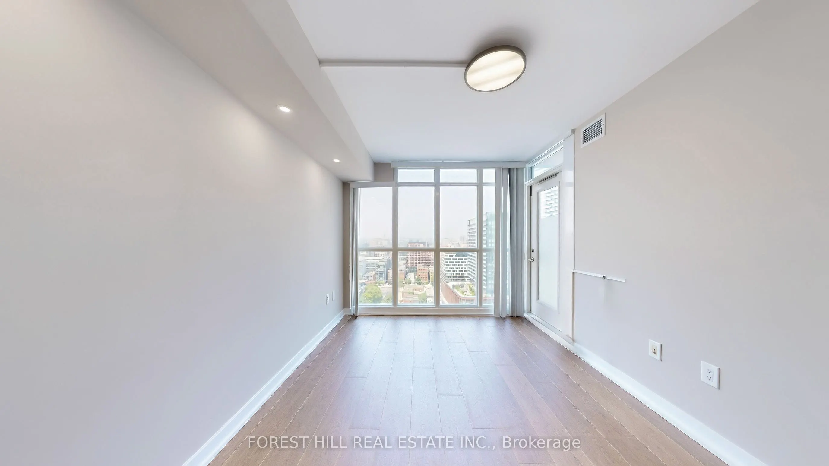 15 Iceboat Terrace, #2816