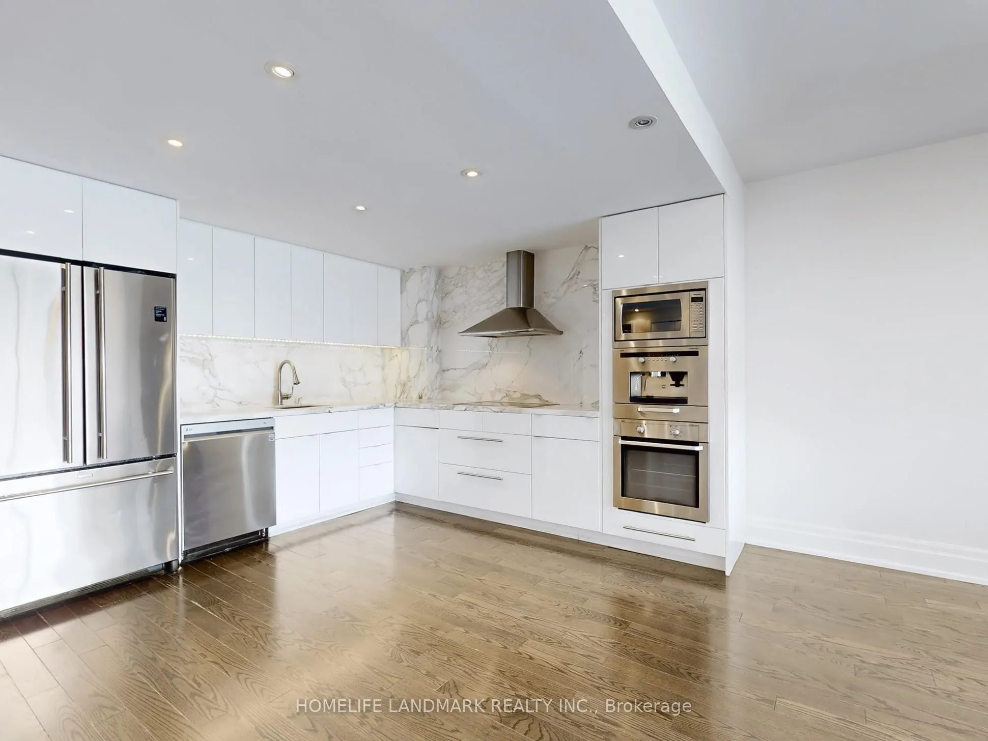 480 Queens Quay W, #304W